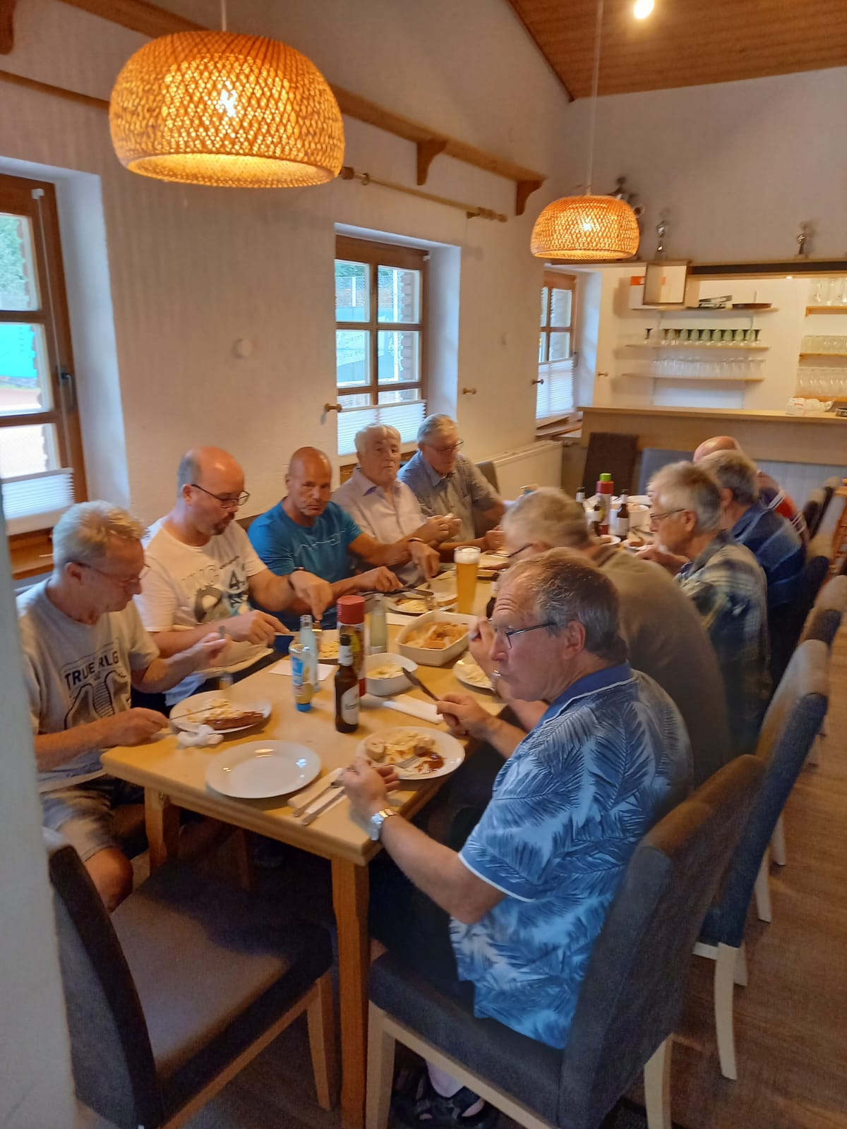 Tennisherren Ü70 hatten TV Gittelde zum freundschaftlichen Vergleich zu Gast